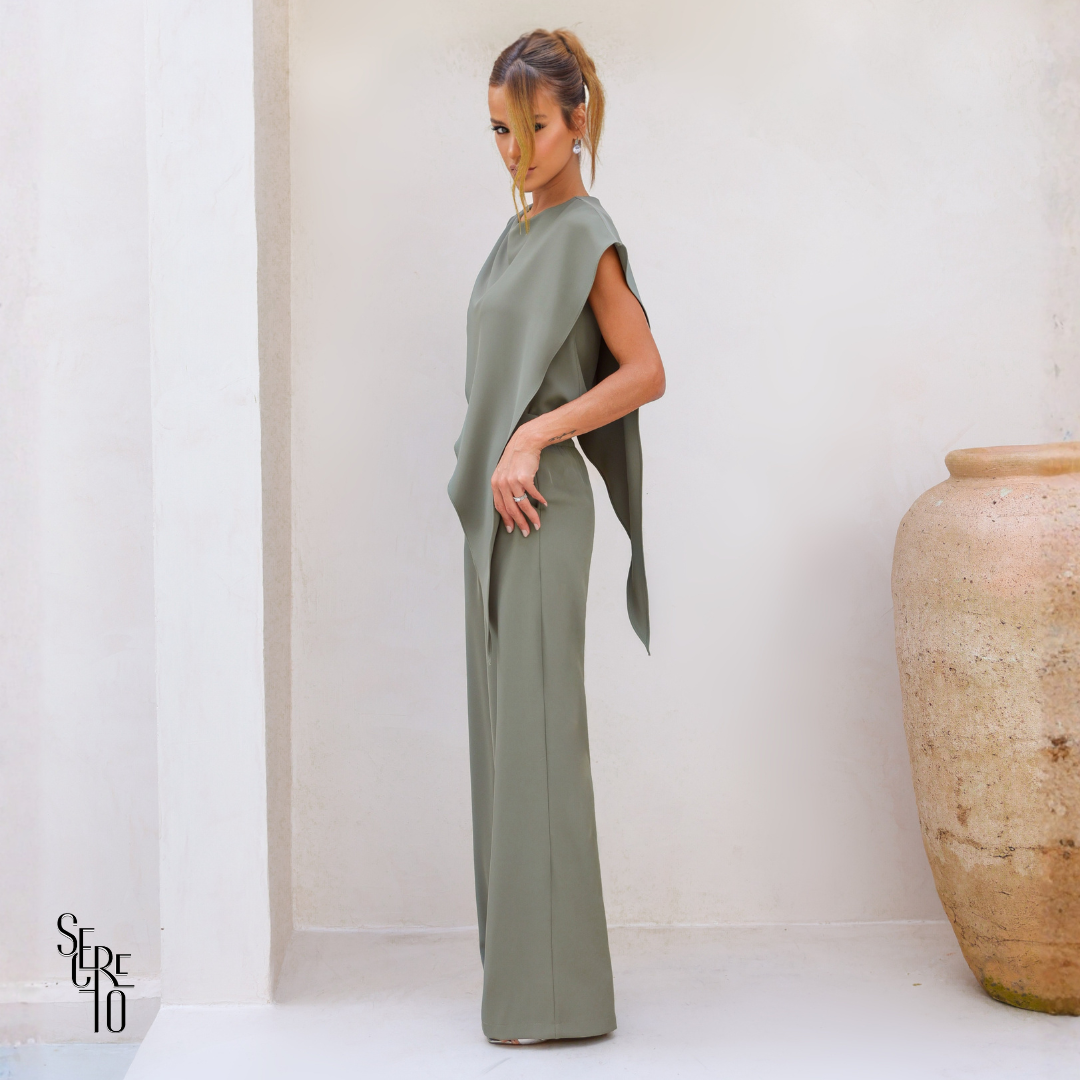 Conjunto Assimétrico Karla Erva Doce
