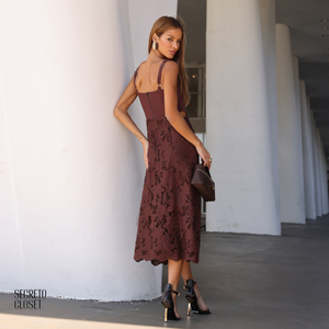 Vestido Midi Bordado Hazel Marrom