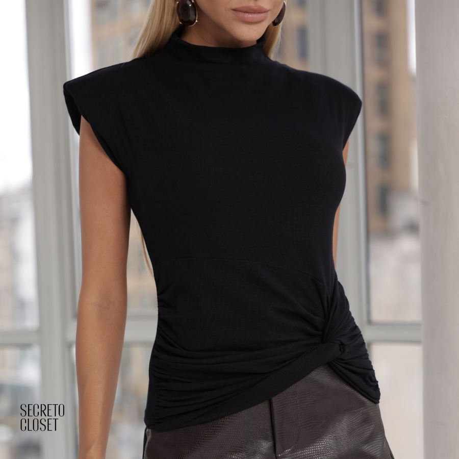 Blusa Barra Torcida Celia Preto