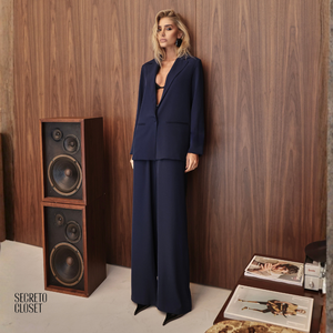 Conjunto Blazer e Calça Cós Listrado Georgia Marinho
